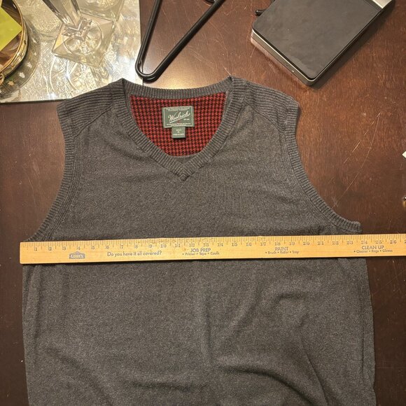 Woolrich Men’s Charcoal Gray Sweater Vest XL 60% Cotton Nylon Wool Soft Trendy - Picture 10 of 14